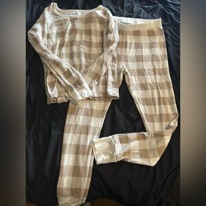 Old navy beige and white plaid pjs